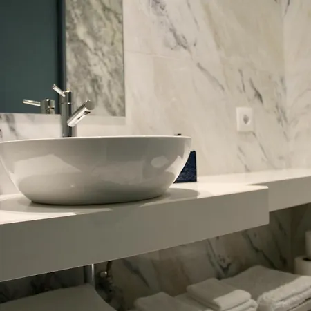 לינה וארוחת בוקר A Rendilheira Charm