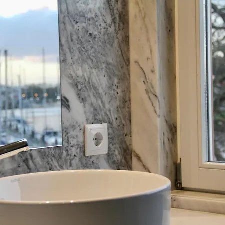 לינה וארוחת בוקר A Rendilheira Charm וילה דו קונדה