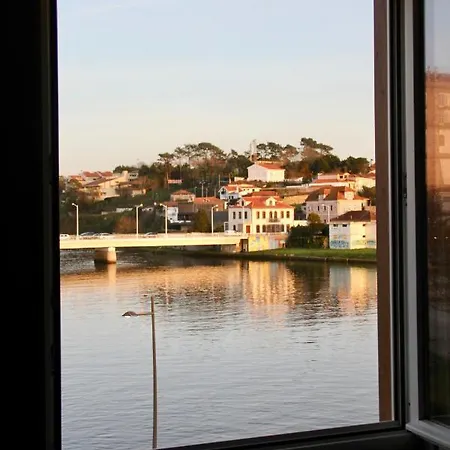 לינה וארוחת בוקר A Rendilheira Charm