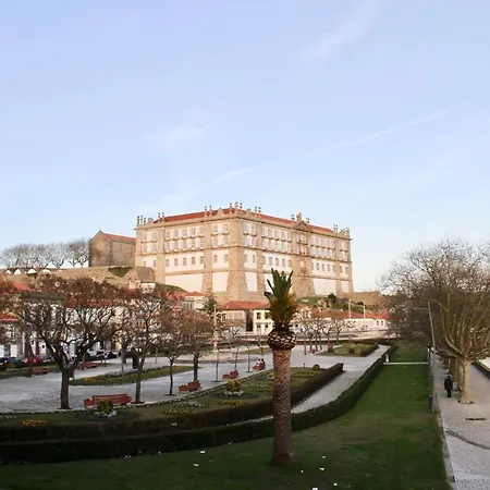 A Rendilheira Charm לינה וארוחת בוקר