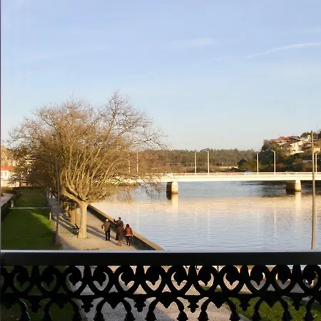 A Rendilheira Charm 4*