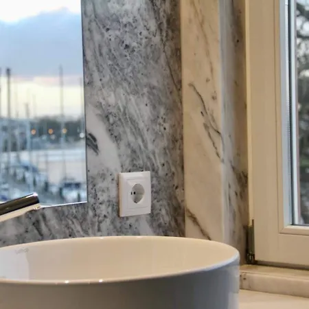 לינה וארוחת בוקר A Rendilheira Charm וילה דו קונדה