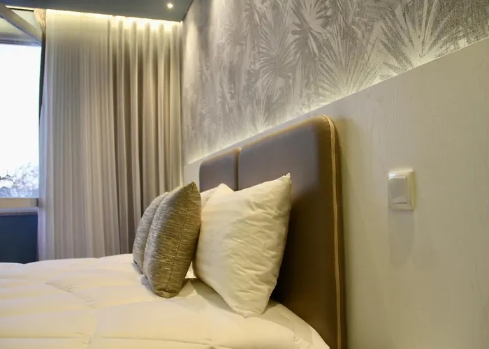 A Rendilheira Charm 4*