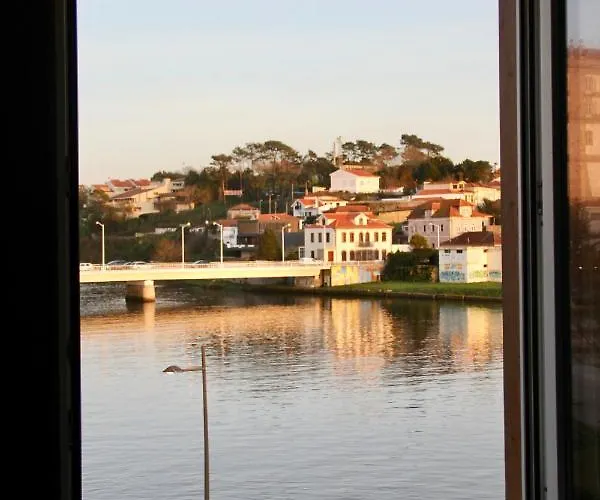 Bed & Breakfast A Rendilheira Charm